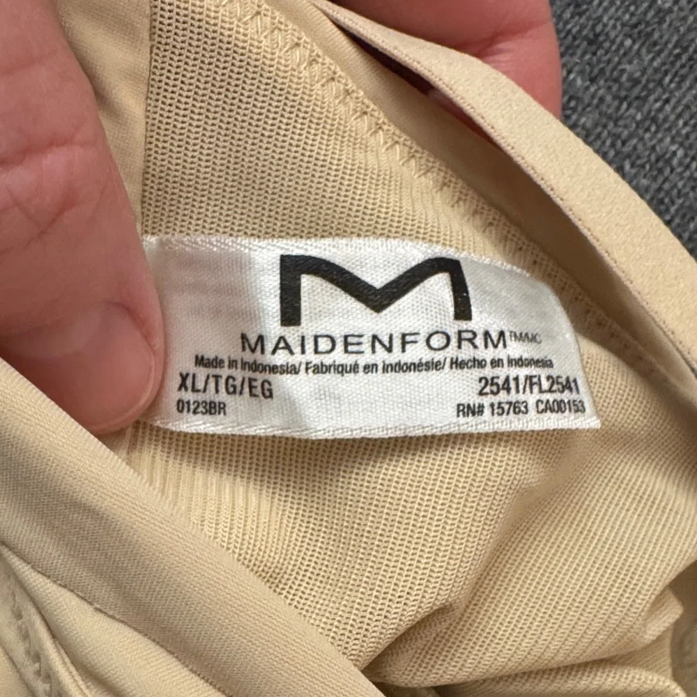 Maidenform light beige Shapewear Slip size XL